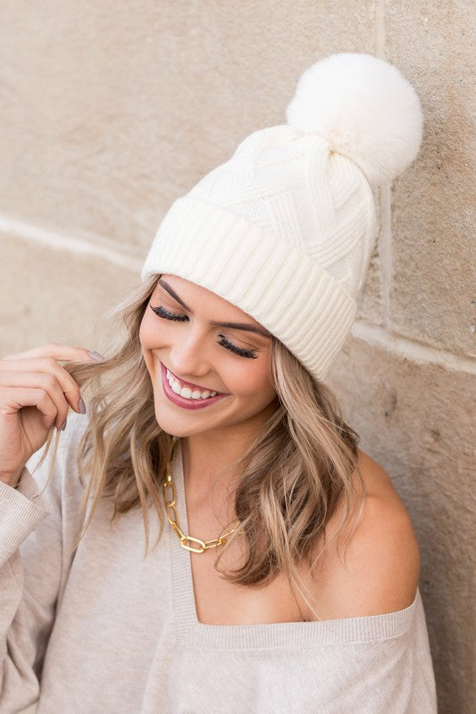 Winter White OneSize Chunky Knit Fur Pom Beanie | Daverri Fashions