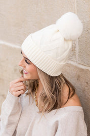 Chunky Knit Fur Pom Beanie | Daverri Fashions