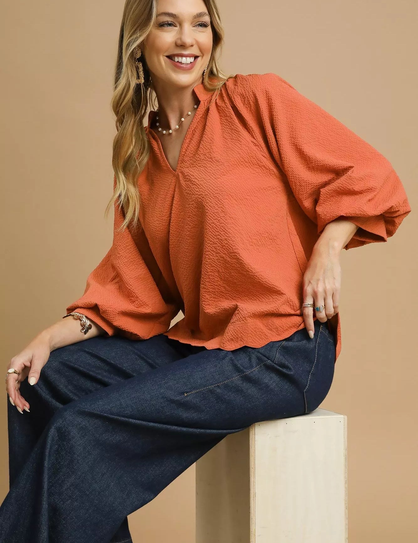 Umgee Textured Notched Balloon Sleeve Blouse with Scalloped Hem | Blouses Daverri Fashions