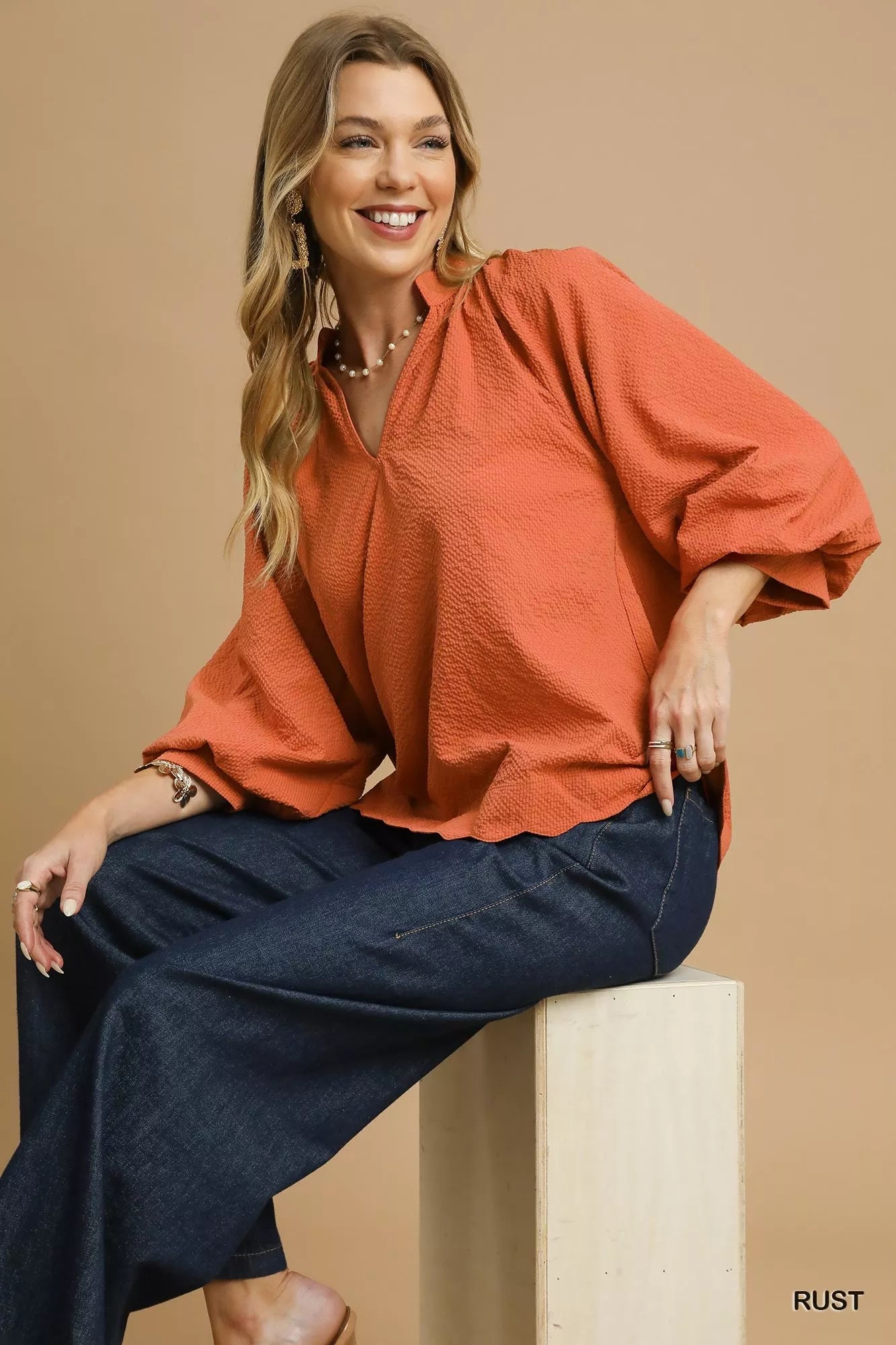 Umgee Textured Notched Balloon Sleeve Blouse with Scalloped Hem | Blouses Daverri Fashions