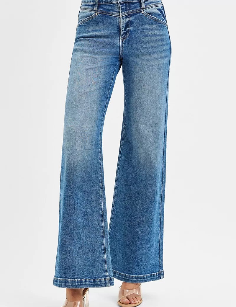 MEDIUM RISEN High Rise Wide Leg Jenas with Front Yoke and Heart Back Pocket | Jeans Daverri Fashions
