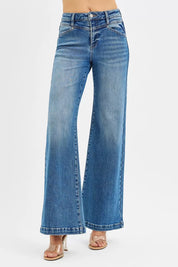MEDIUM RISEN High Rise Wide Leg Jenas with Front Yoke and Heart Back Pocket | Jeans Daverri Fashions