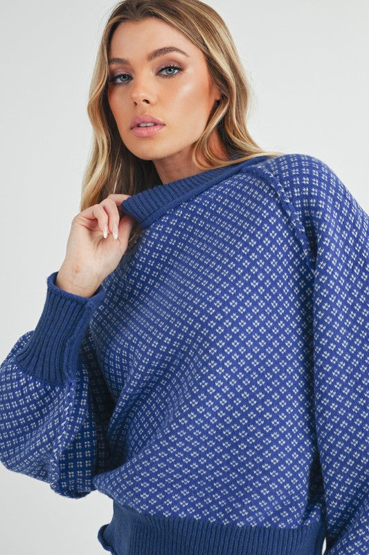Cozy Aemi + Co Echo loose fit navy knit sweater with white geometric pattern