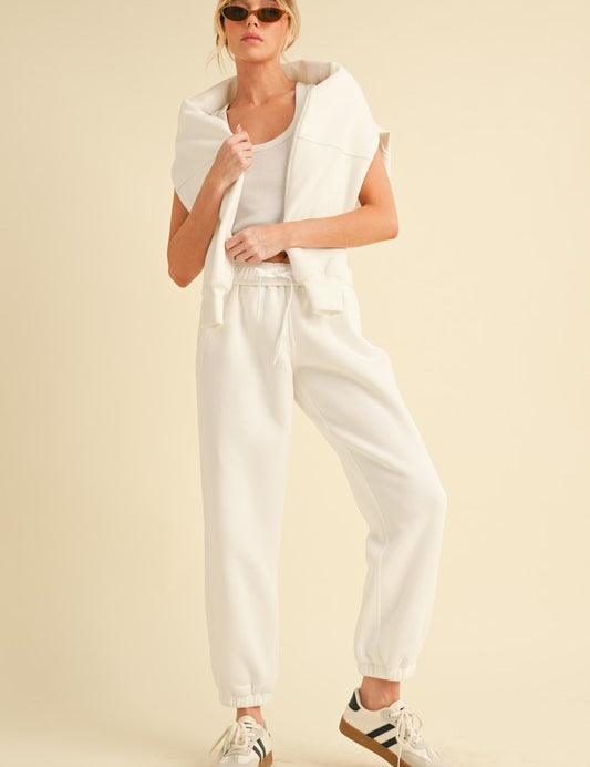 WHITE S RANI JOGGER | Joggers Daverri Fashions