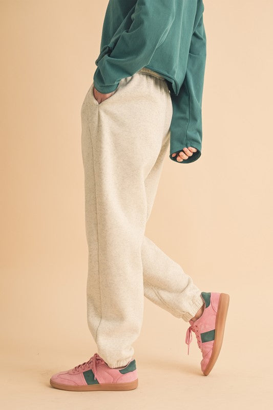 Aemi+Co Rani Jogger Sweatpants Sweatpants