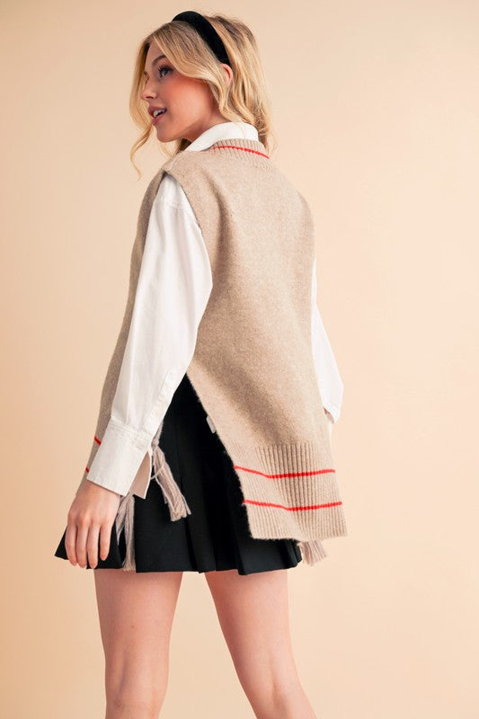 Beige white striped knit cardigan with fringe Aemi + Co vest poncho