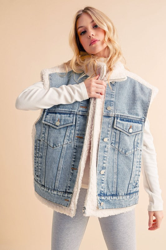 Aemi+Co Sherpa Denim Vest Jacket Denim Vests