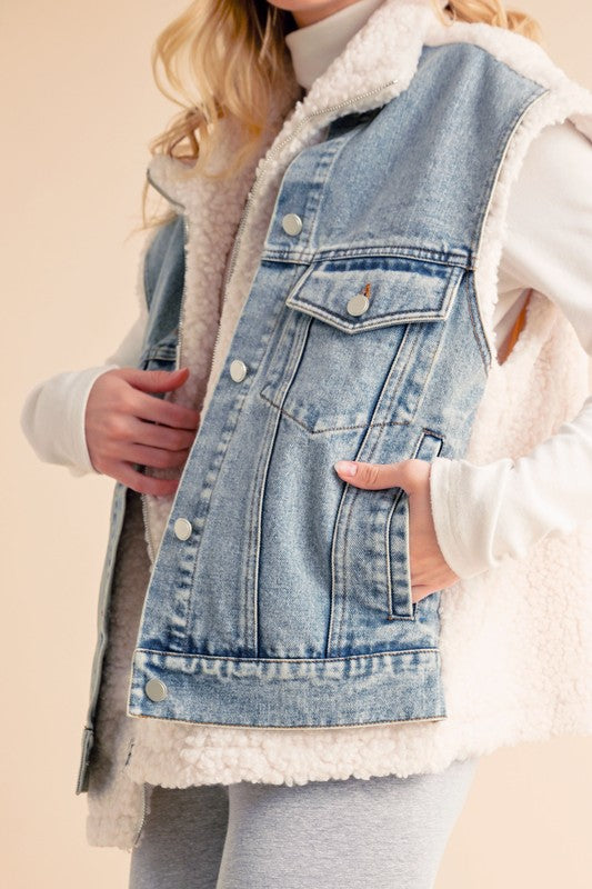 Aemi+Co Sherpa Denim Vest Jacket Denim Vests