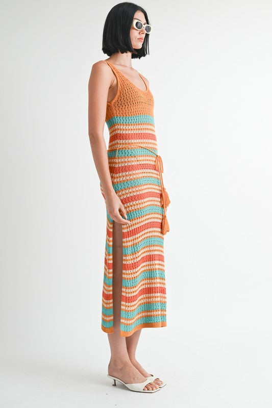 SCOOP NECK CROCHET MAXI DRESS