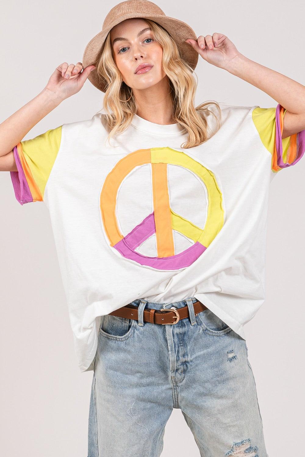 SAGE + FIG Color Block Peace Applique T-Shirt - DAVERRI FASHIONS
