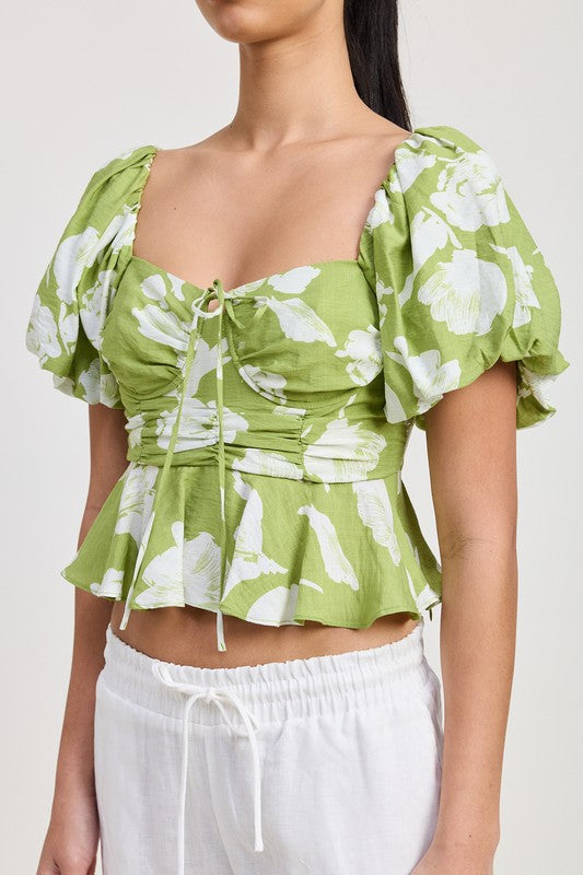 SHORT PUFF SLEEVE FLORAL BLOUSE