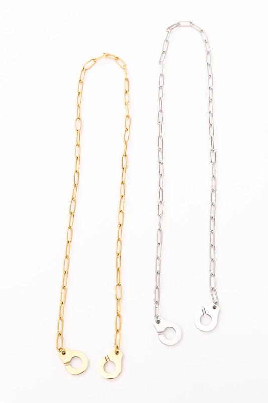 18K STAINLESS STEEL HANDCUFF NECKLACE