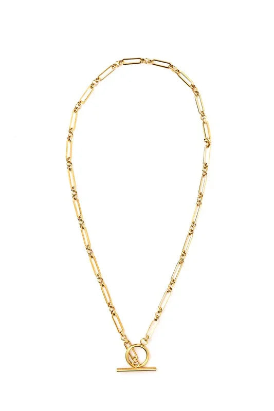18K stainless steel toggle chain necklace with interlocking links and circular clasp