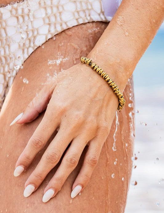 Gold OneSize 18K STAINLESS STEEL TWISTED BEAD BRACELET | Daverri Fashions