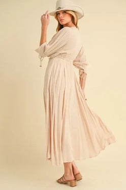 Aemi+ Co Geela Midi Dress - DAVERRI FASHIONS