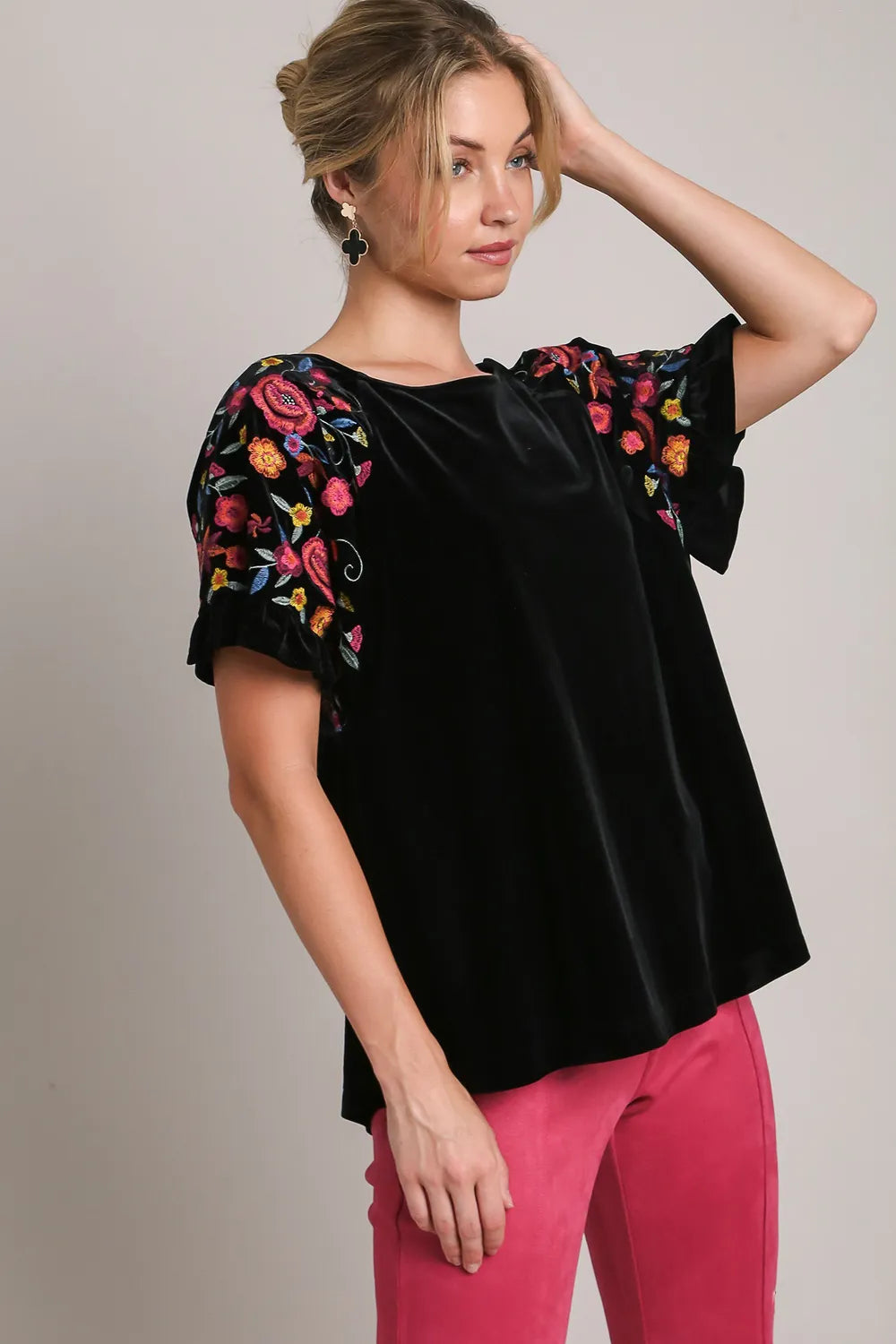 Black Umgee Full Size Velvet Embroidery Short Sleeve Blouse | Blouses Daverri Fashions