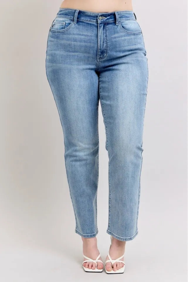 Judy Blue Plus Size High Waist Dad Jeans Jeans