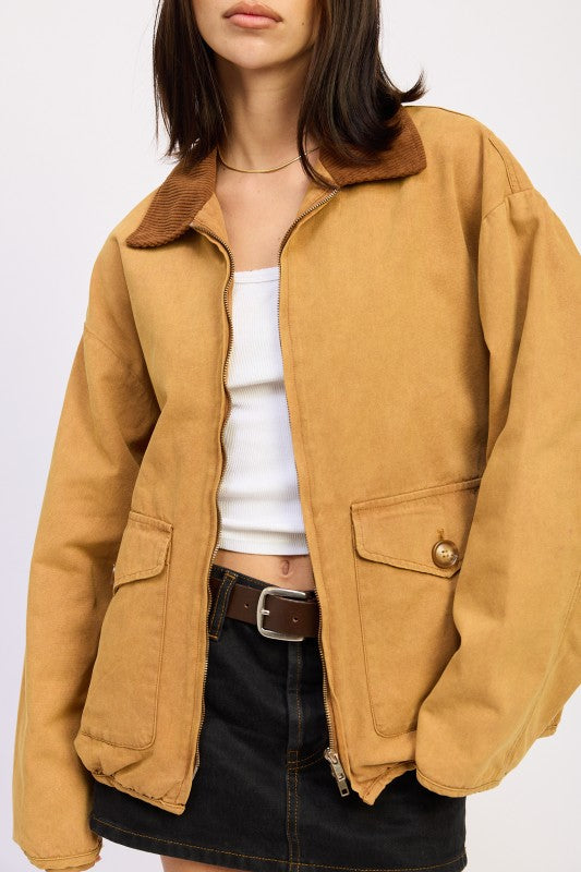 CONTRASTED COLLAR JACKET WITH POCKETS