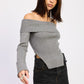 RIBBED OFF SHOULDER SWEATER WITH ZIPPER