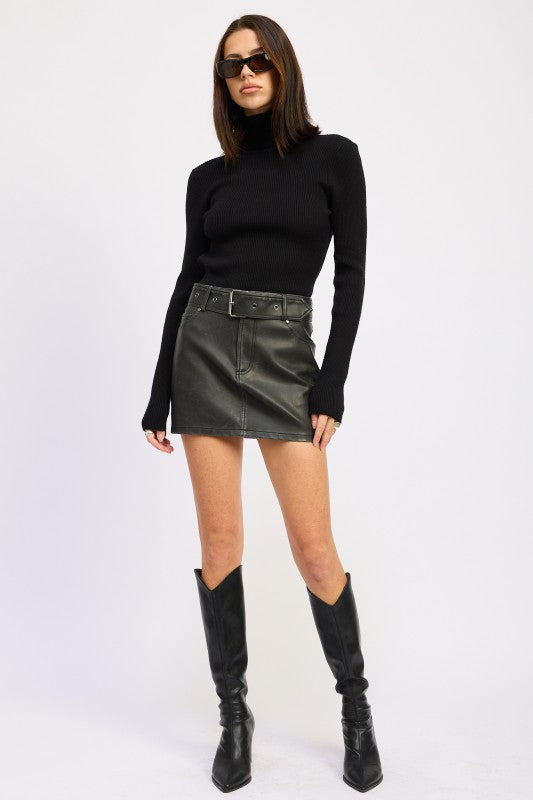PU SKIRT WITH BELT