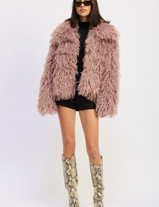 MAUVE SHAGGY FAUX FUR COAT WITH COLLAR | Coats Daverri Fashions