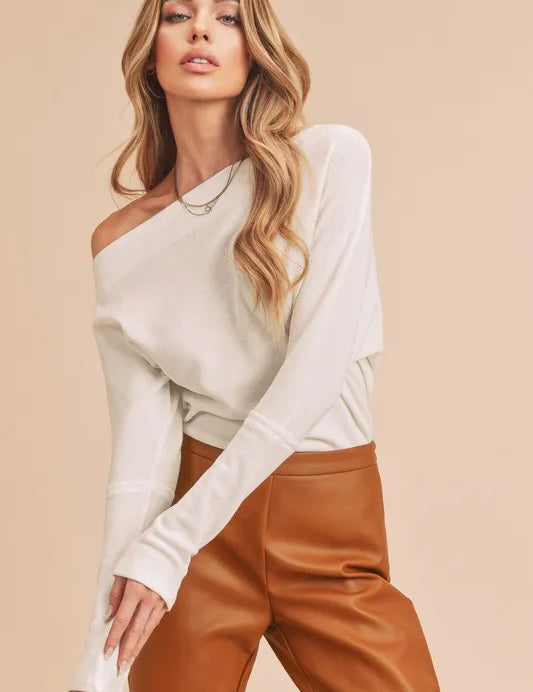 White L Aemi + Co One Shoulder Long Sleeve Knit Top | Tops Daverri Fashions