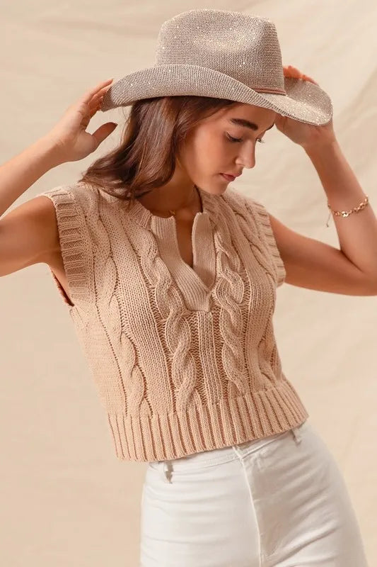 SO ME Notched Neck Cable Knit Sweater Vest OATMEAL M