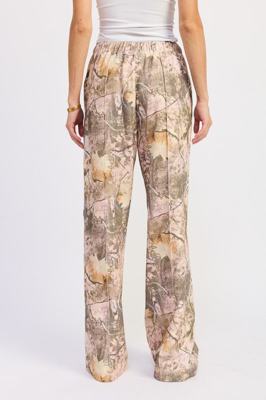 Woodland Camo Sweatpants | Sweaters Daverri Fashions