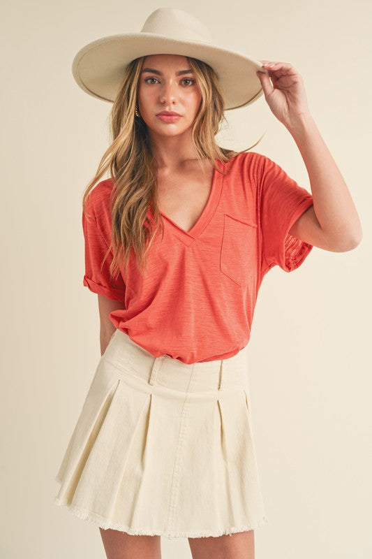 Aemi + Co Side Slit V-Neck Short Rolled Sleeve T-Shirt