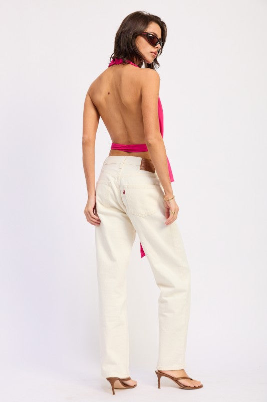 White high-waisted five-pocket jeans with red Emory Park logo