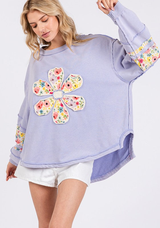 SAGE + FIG Daisy Patch Applique Long Sleeve Sweatshirt Lavender