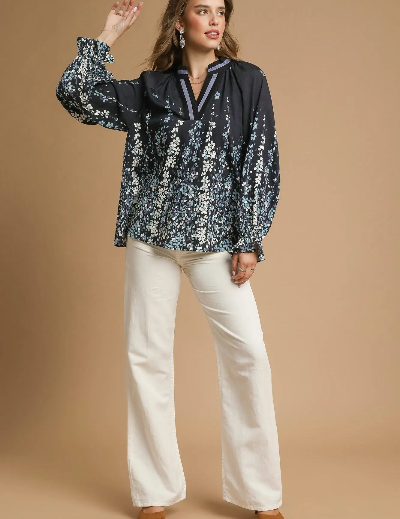 Umgee Floral Vine Print Blouse with Balloon Sleeves Plus Size Black | Blouses Daverri Fashions