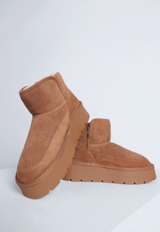 Holias Chunky Heeled Snow Boots | Boots Daverri Fashions
