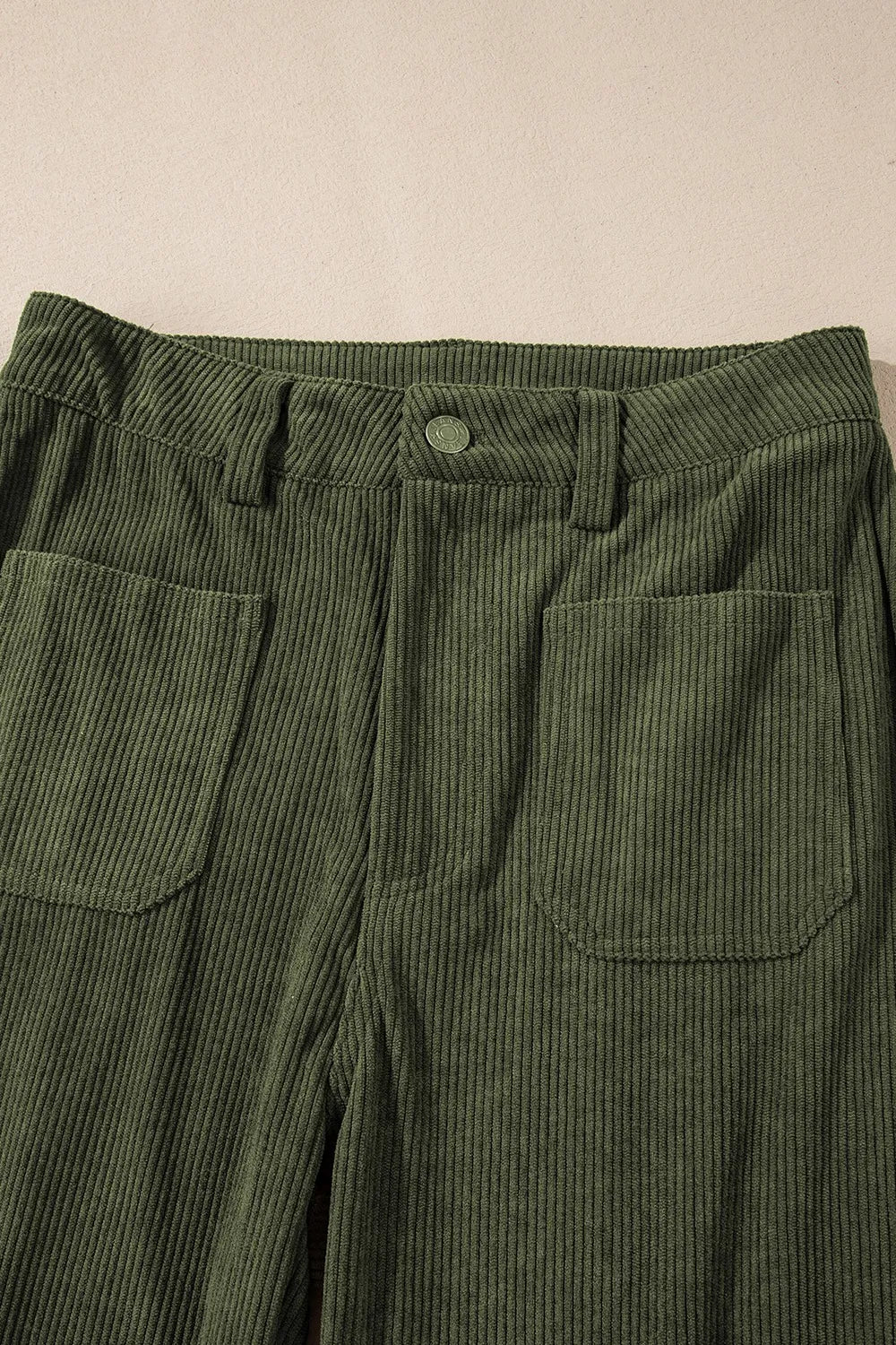 Women’s high-waist olive green corduroy pants with square front pockets