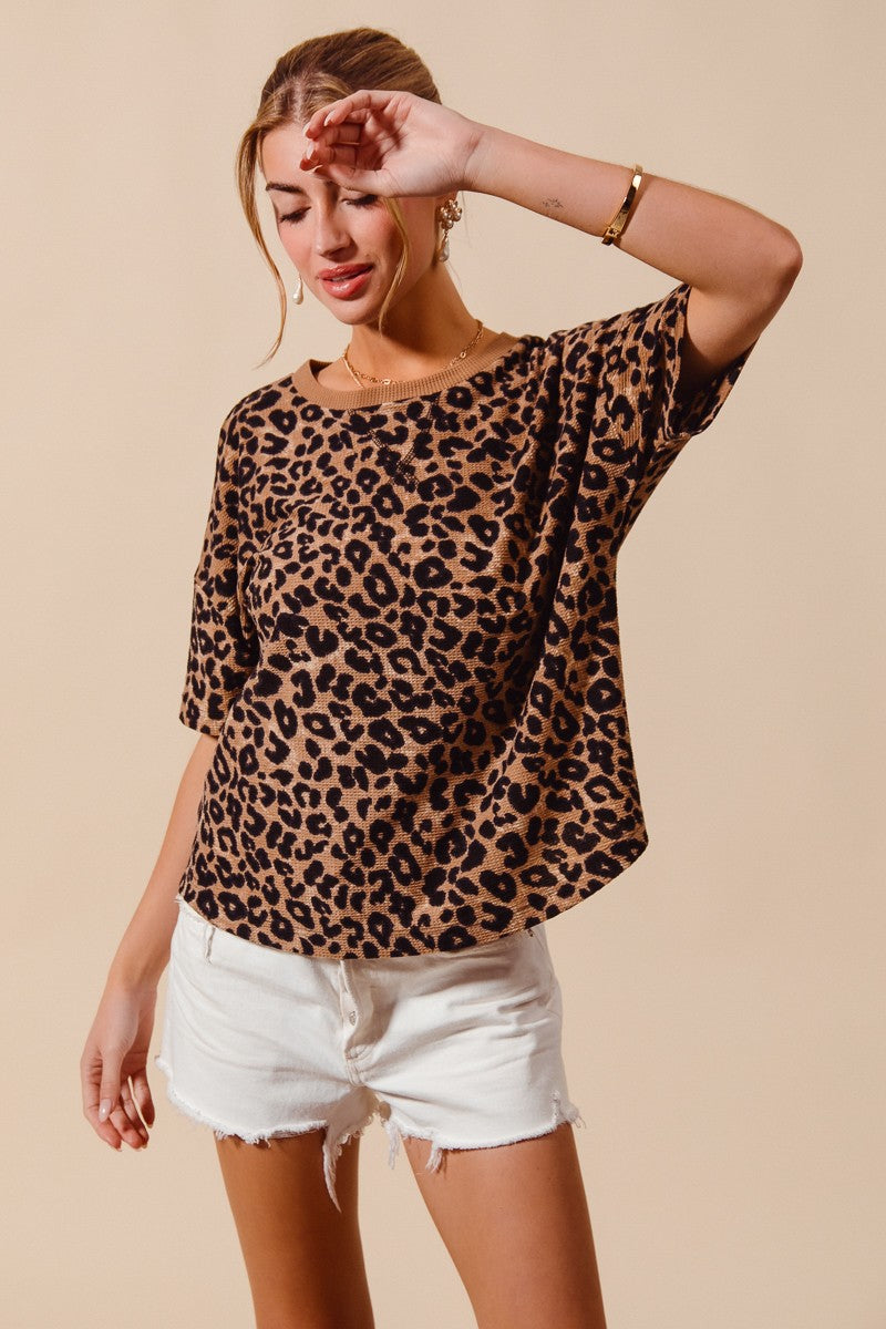 SO ME Leopard Thermal Waffle Knit Loose Fit Top, leopard-print short-sleeved