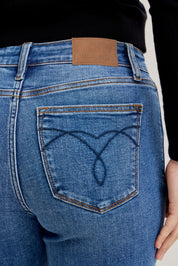 Judy Blue Full Size Mid Rise BF Classic Cuffed Jeans Plus Size | Jeans Daverri Fashions