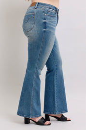 Judy Blue MR Tummy Control Vintage Wash Jeans