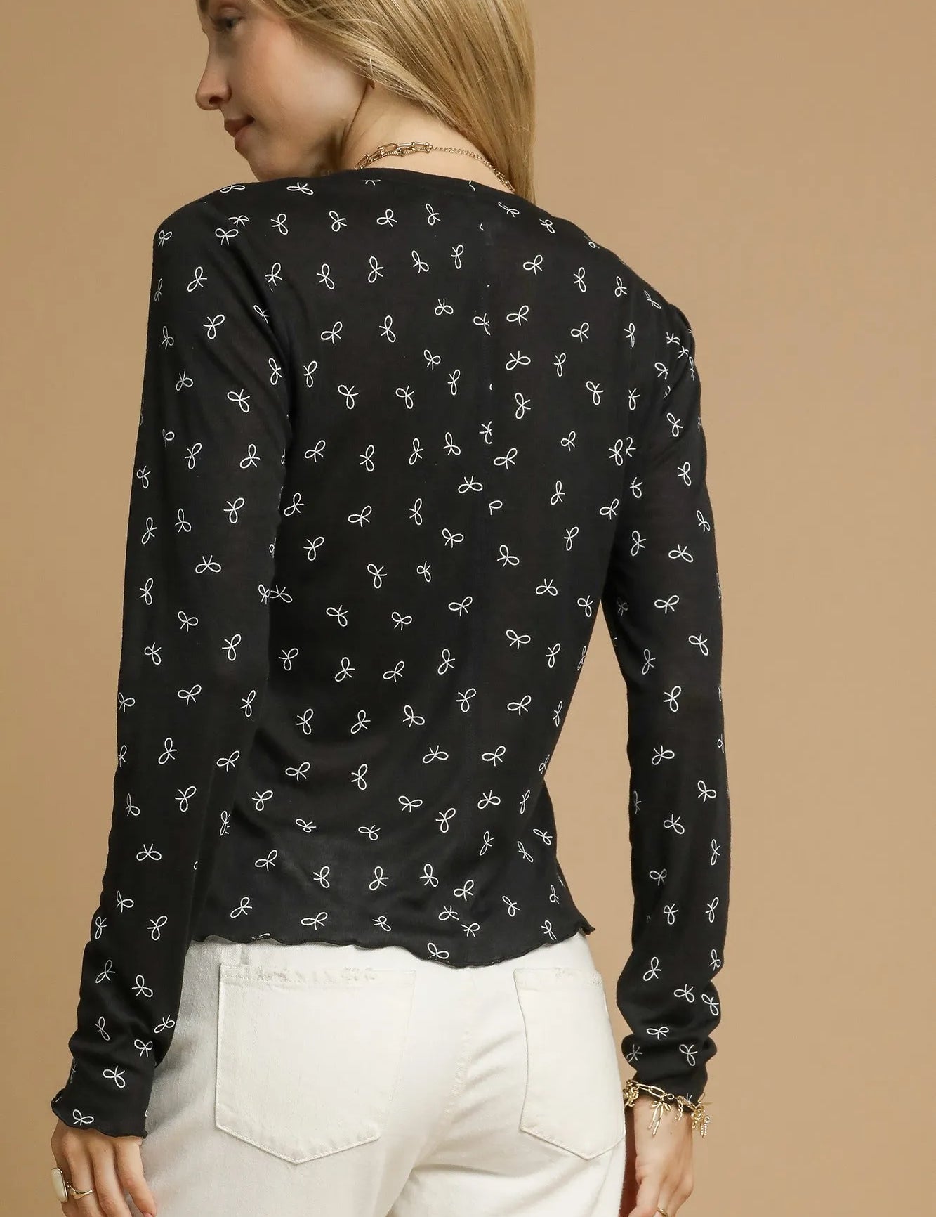 Umgee Bow Print Lightweight Knit Top | Knit Tops Daverri Fashions