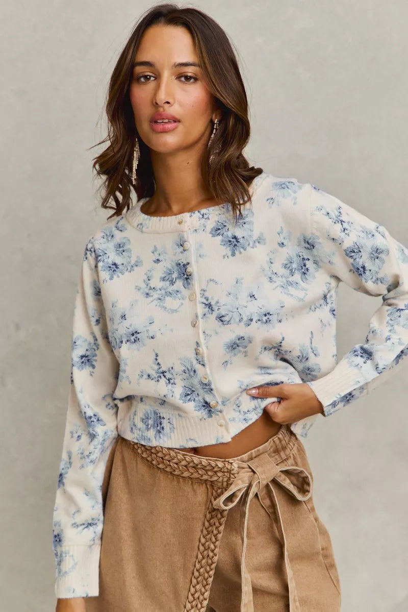 White and blue floral cotton blouse with long sleeves, SO ME vintage cardigan