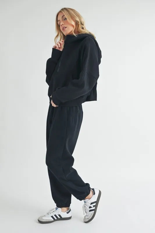 Aemi+Co Drawstring Elastic Waist Joggers