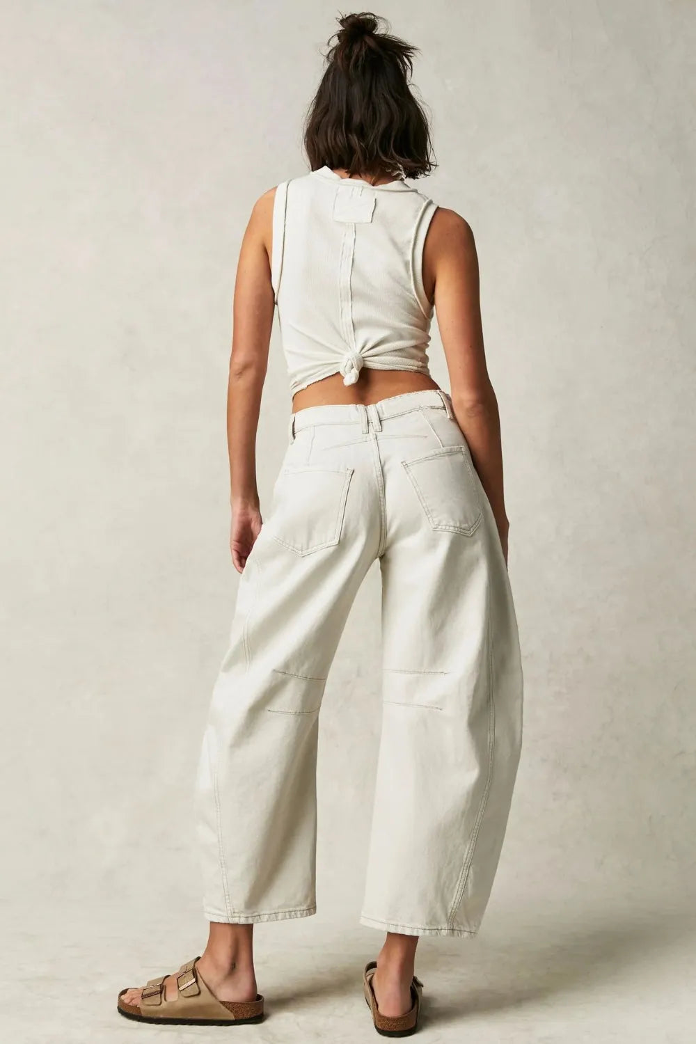 Retro Barrel Jeans with Pockets | Jeans Daverri Fashions