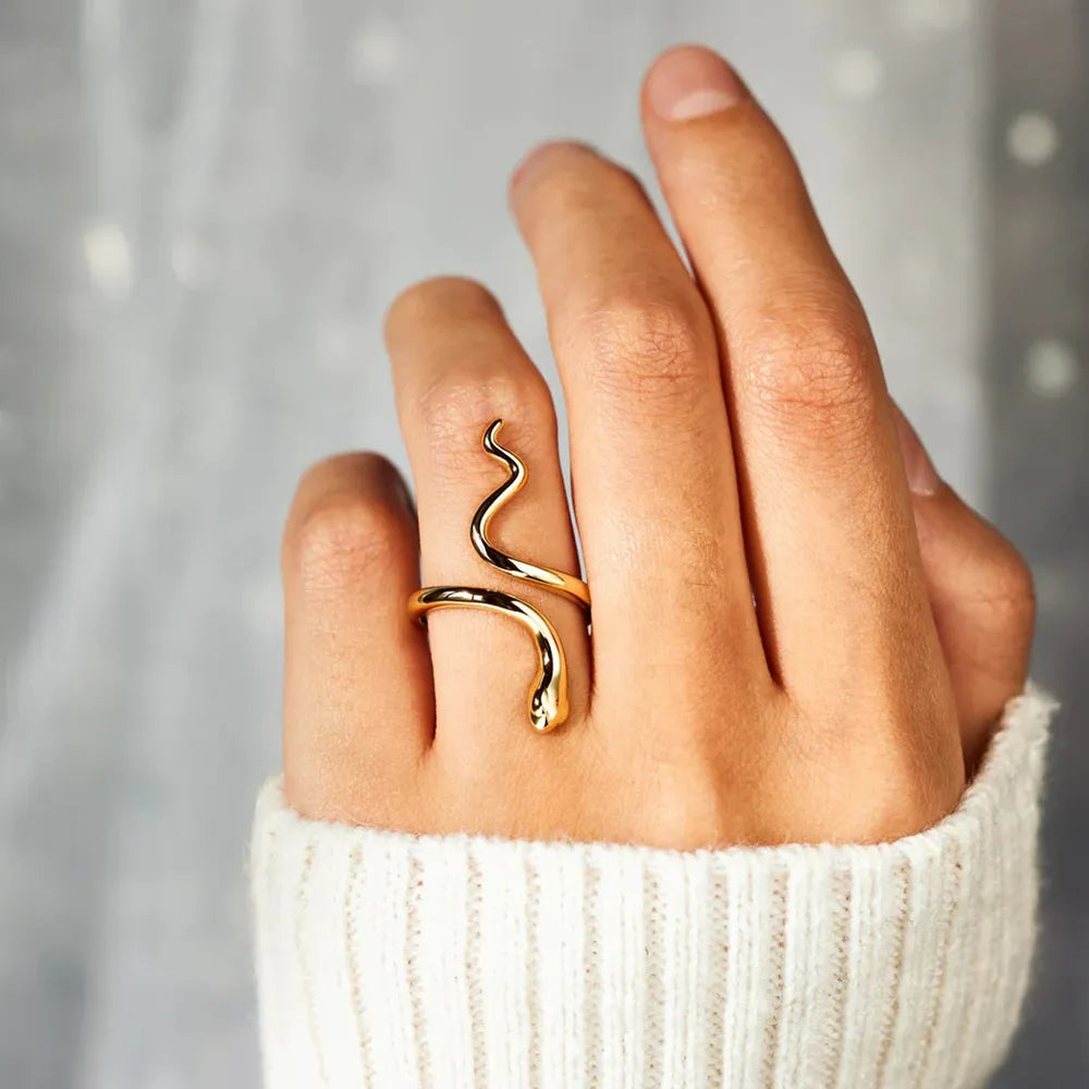 Snake Shape 18K Gold-Plated Bypass Ring | Rings Daverri Fashions