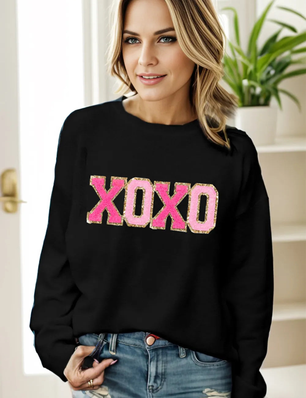Graphic Round Neck Long Sleeve Sweater | Sweaters Daverri Fashions