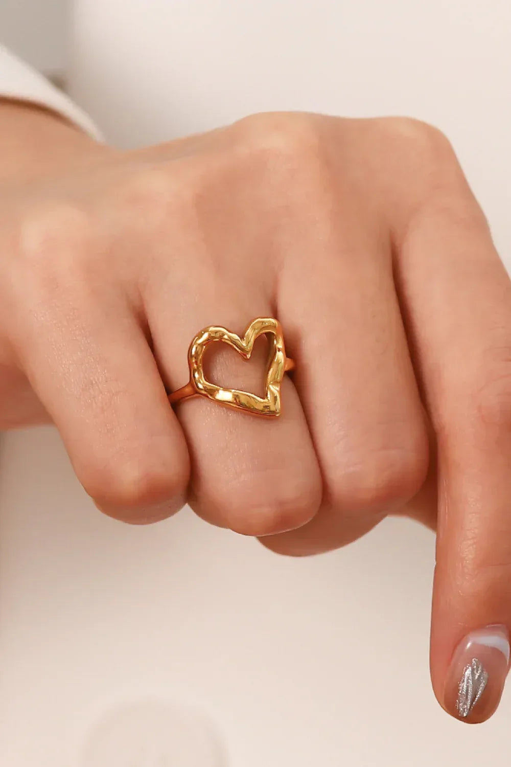 18K Gold Plated Heart-Shaped Ring - DAVERRI FASHIONS