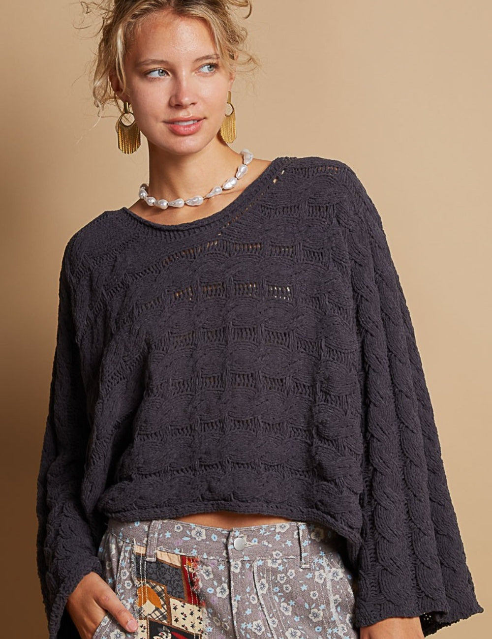 POL Round Neck Cable Knit Cropped Sweater Charcoal