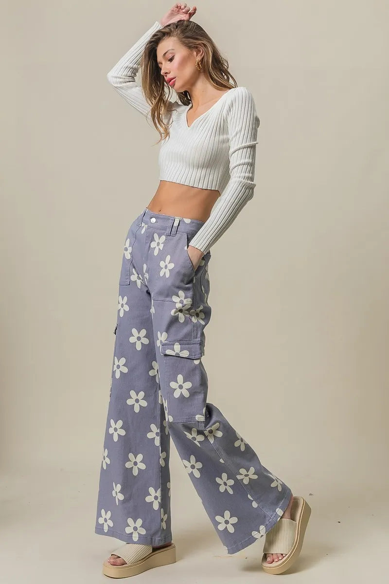 BiBi Flower Printed Side Pocket Wide Pants | Daverri Fashions