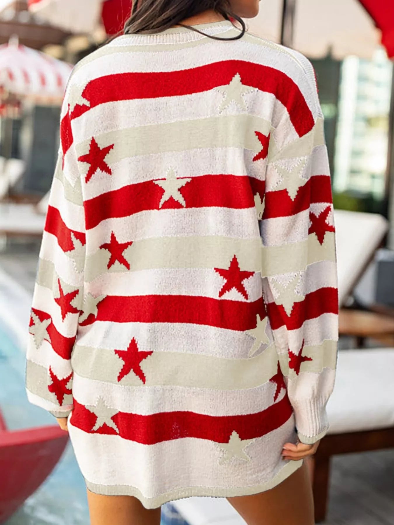 Daverri Stars and Stripes cozy oversized knit sweater with red white stripes stars