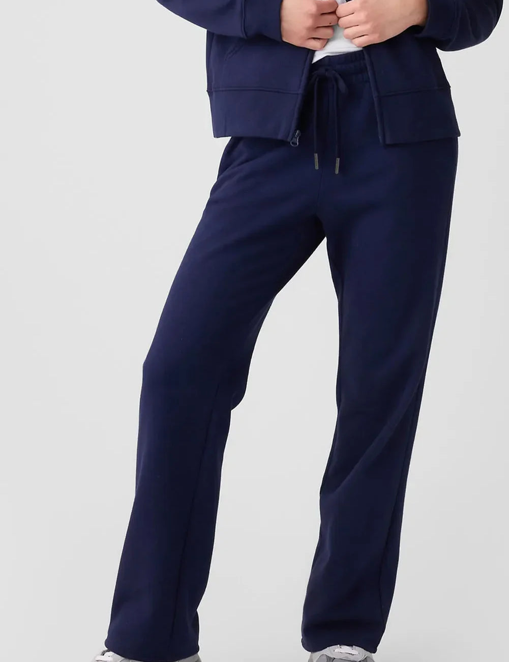 37b48ed5-b3e4-42e8-b259-2985a60dbc28-Max