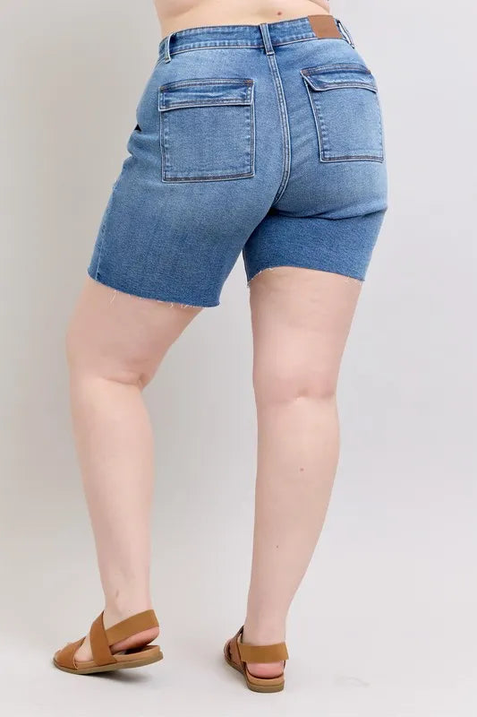 Judy Blue Full Size Mid Rise Bermudas Denim Shorts W/ Back Flap Pockets Plus Size Denim Shorts