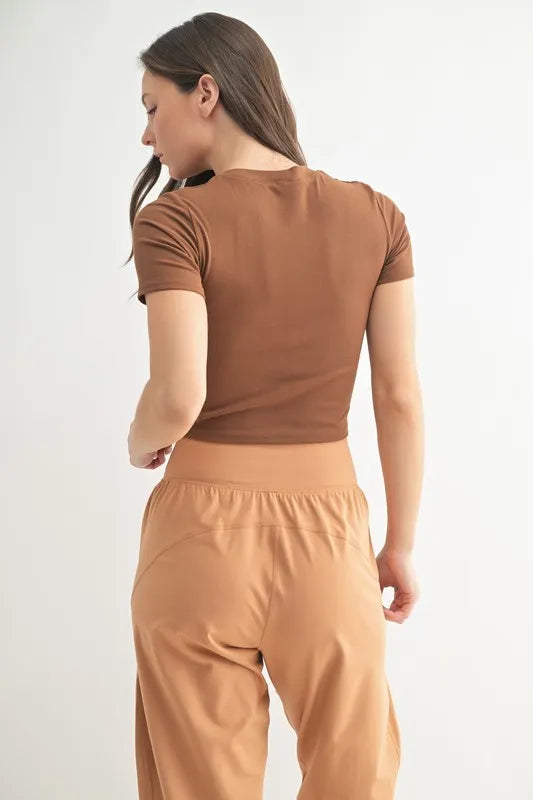 MONO B Essential Micro-ribbed Cropped Athleisure Tee